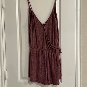 Mauve Express romper (Medium)